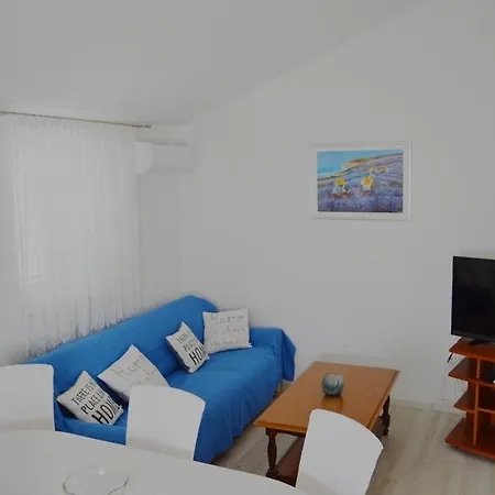 Apartments Vin - With Pool Apartman