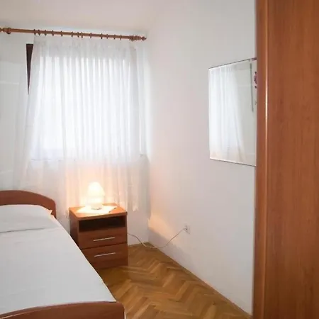 Apartments Vin - With Pool Apartman *