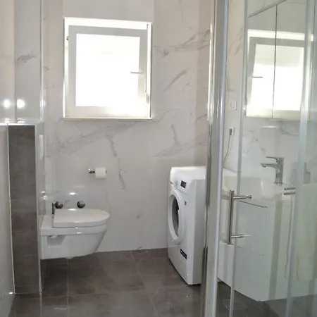 Apartments Vin - With Pool Apartman